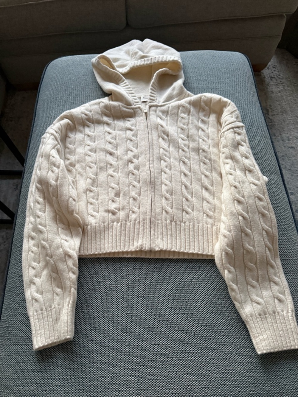 Aritzia Cream Cable-Knit Cropped Zip Hoodie